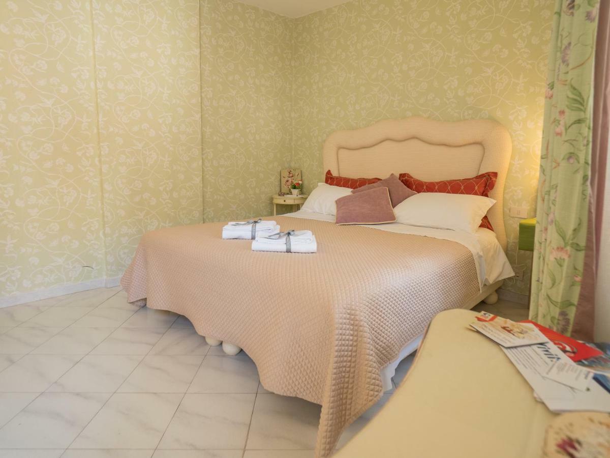 Levre De Cuppi Apartment Монтеросо ал Маре Екстериор снимка